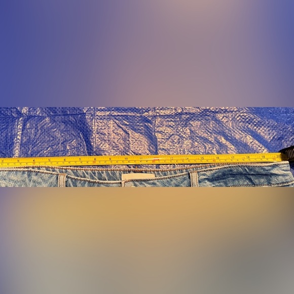 LOFT Women’s Size 18 Light Blue Denim Skirt - Picture 8 of 12